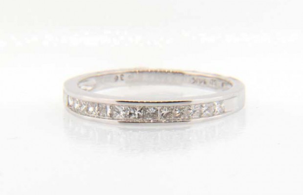 14k White Gold Diamond Wedding Band w/channel set princess cut diamonds