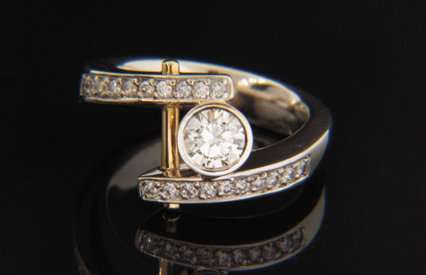 14k Modern Bypass Engagement Ring